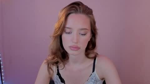 Olivia online show from 05.11.26