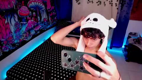 ethan online show from 04.07.26