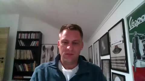 Snapshot of thedon2123 chatting on 10.21.25 thedon2123 online show from 10.21.25