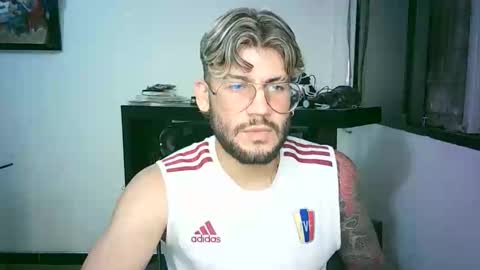 thedragonboyxxx online show from 03.26.26