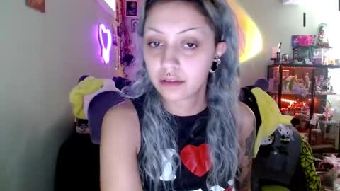 KIng Venus online show from 09.13.25