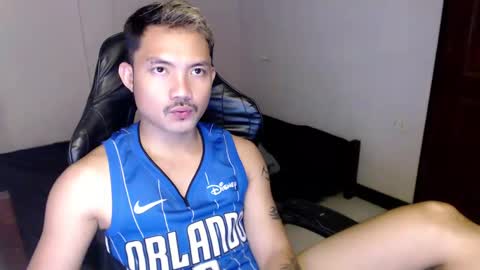 Snapshot of thefriskyasian chatting on 01.21.25 Jaycee online show from 01.21.25