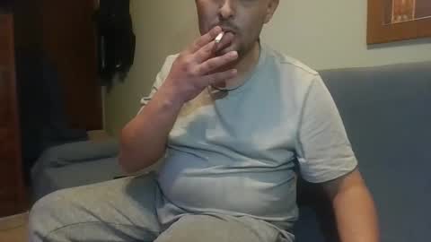 Snapshot of theglobezonexxx chatting on 12.22.25 theglobezonexxx online show from 12.22.25