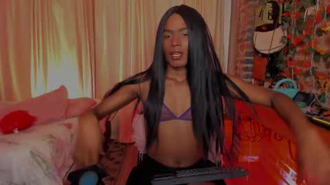 Snapshot of thegoldenbitch chatting on 03.02.26 Goldie online show from 03.02.26