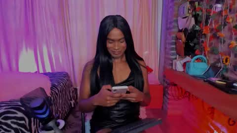 Snapshot of thegoldenbitch chatting on 03.18.26 Goldie online show from 03.18.26