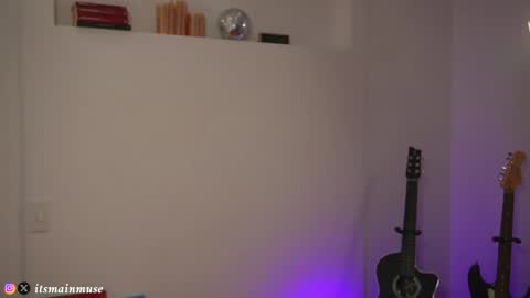 Snapshot of theirismuse chatting on 09.22.25 Iris online show from 09.22.25