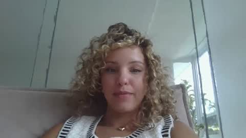 Snapshot of theislandgirl chatting on 09.18.25 Lily Marie online show from 09.18.25
