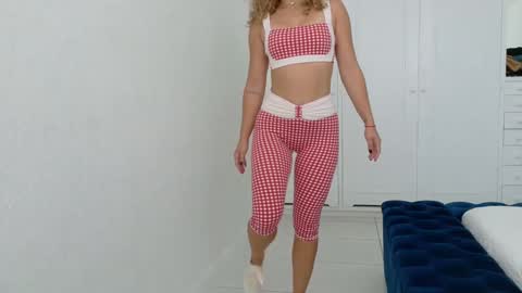 Snapshot of theislandgirl chatting on 09.22.25 Lily Marie online show from 09.22.25