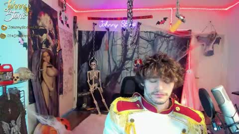 Snapshot of thejohnnystone chatting on 10.17.25 Johnny Stone online show from 10.17.25