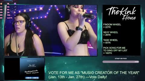 Snapshot of thekinkhouse chatting on 01.11.25 Goddess Nola online show from 01.11.25