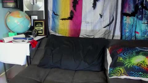 Snapshot of thekinkhouse chatting on 09.20.25 Goddess Nola online show from 09.20.25