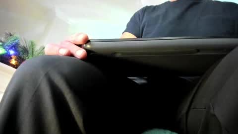 Snapshot of thekinkside chatting on 12.12.24 KinkSide online show from 12.12.24