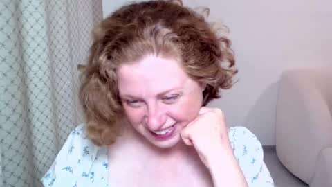 Ella online show from 10.04.25