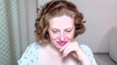 Ella online show from 10.14.25