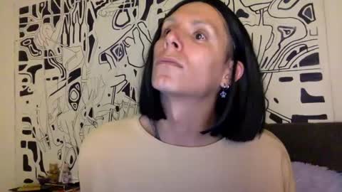 Lucy Lucy online show from 02.27.25