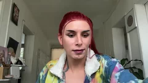 Lucy Lucy online show from 09.20.25