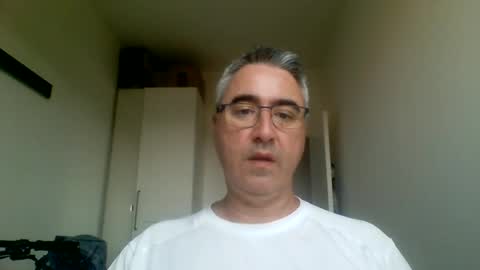 Snapshot of themohican chatting on 06.14.26 Themohican online show from 06.14.26