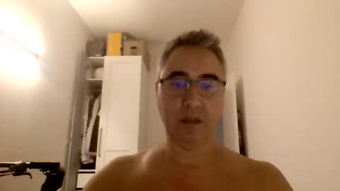 Snapshot of themohican chatting on 07.24.26 Themohican online show from 07.24.26