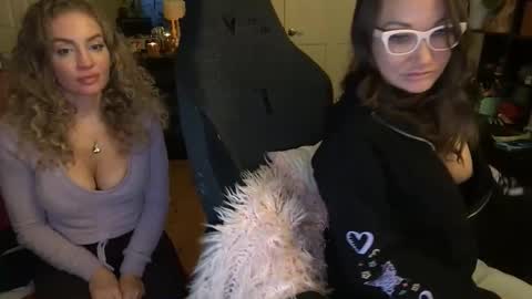 Cach Nelson online show from 12.31.24