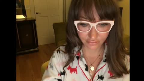 Cach Nelson online show from 10.27.25