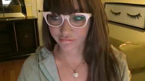 Cach Nelson online show from 10.30.25