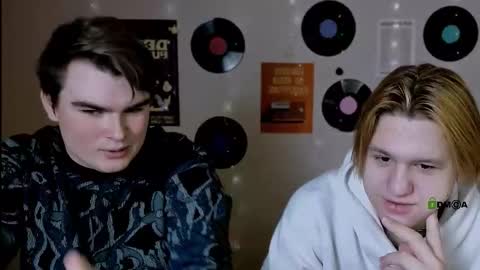 Snapshot of theo_drift chatting on 01.14.26 theo_drift online show from 01.14.26