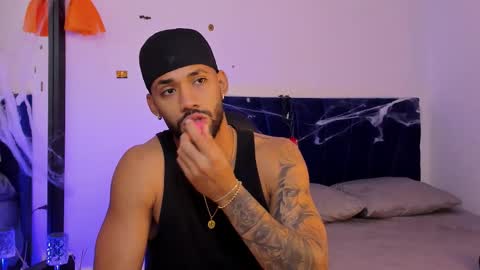 Theo Sky online show from 10.28.25