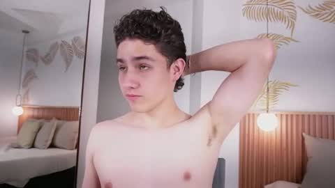  THEO- MATEO  online show from 01.18.25