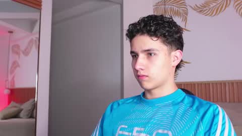  THEO- MATEO  online show from 02.01.25