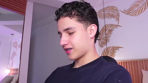  THEO- MATEO  online show from 02.04.25