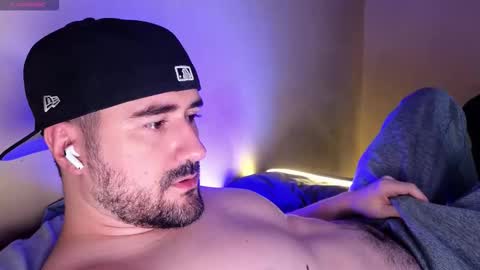 Theo Ravi online show from 12.22.25