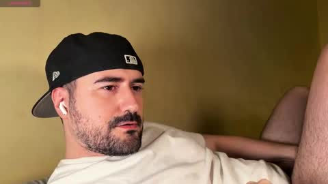 Theo Ravi online show from 01.08.26