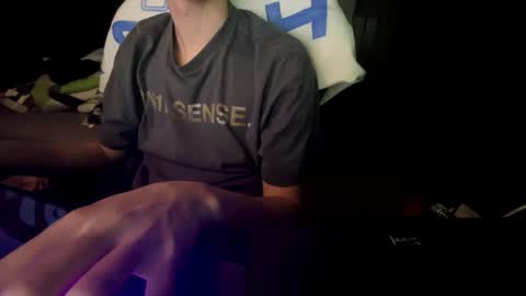 Snapshot of theothede19cm chatting on 11.28.25 theothede19cm online show from 11.28.25