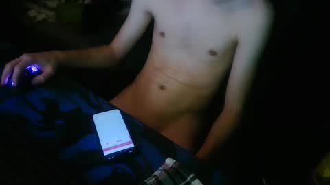 Snapshot of theothede19cm chatting on 01.12.26 theothede19cm online show from 01.12.26