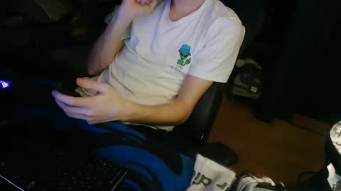 Snapshot of theothede19cm chatting on 02.08.26 theothede19cm online show from 02.08.26