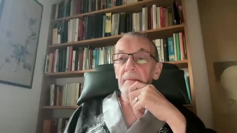 theowlandthe online show from 12.25.24