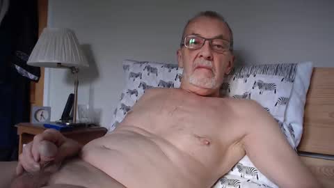 theowlandthe online show from 02.25.25