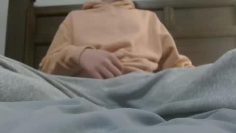 Snapshot of theplace11 chatting on 11.07.25 thefacelessplace online show from 11.07.25