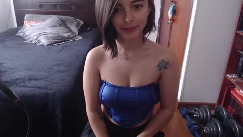 Snapshot of thepowerpuffgirl_99 chatting on 12.23.24 Amy online show from 12.23.24