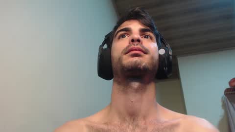 Santiago Enrique online show from 01.11.25