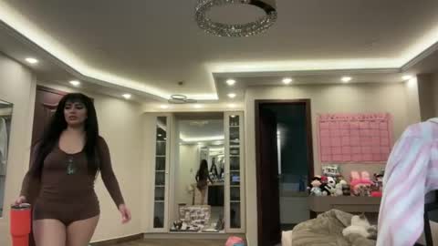 Snapshot of therealcamilabaddie chatting on 01.17.26 therealcamilabaddie online show from 01.17.26