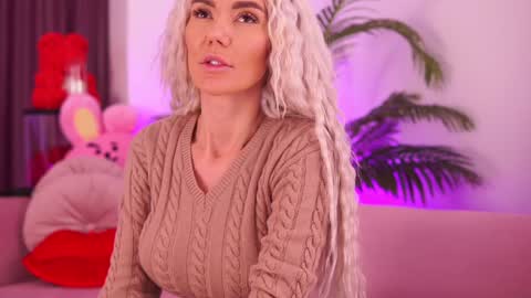Deea  online show from 12.29.24