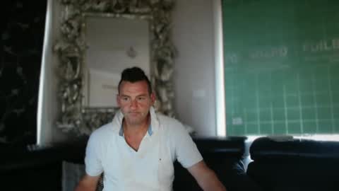 Snapshot of therealkurva4u chatting on 03.09.25 therealkurva4u online show from 03.09.25