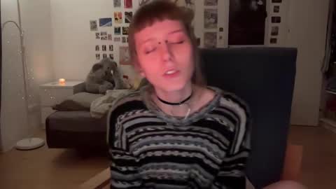 LISA                                            online show from 12.28.24