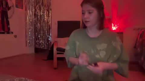 LISA                                            online show from 12.31.24