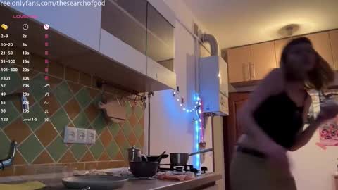 LISA                                            online show from 12.03.25