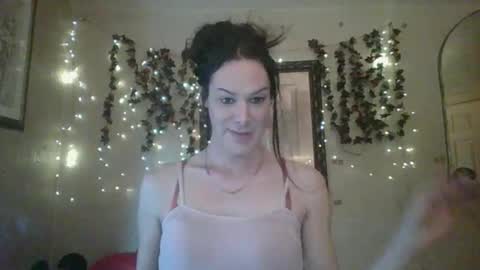 Snapshot of thesillymillie chatting on 11.23.25 sillymillie0 online show from 11.23.25