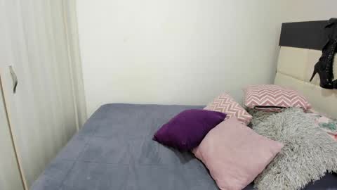 Camila online show from 12.31.24