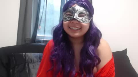 TheTease Room online show from 10.07.25
