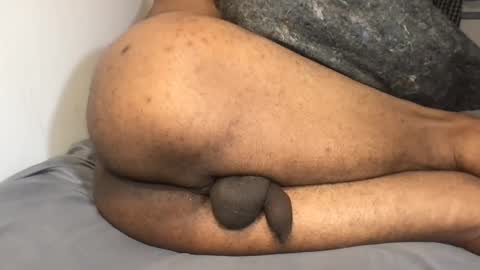 thetightestass14 online show from 11.11.25